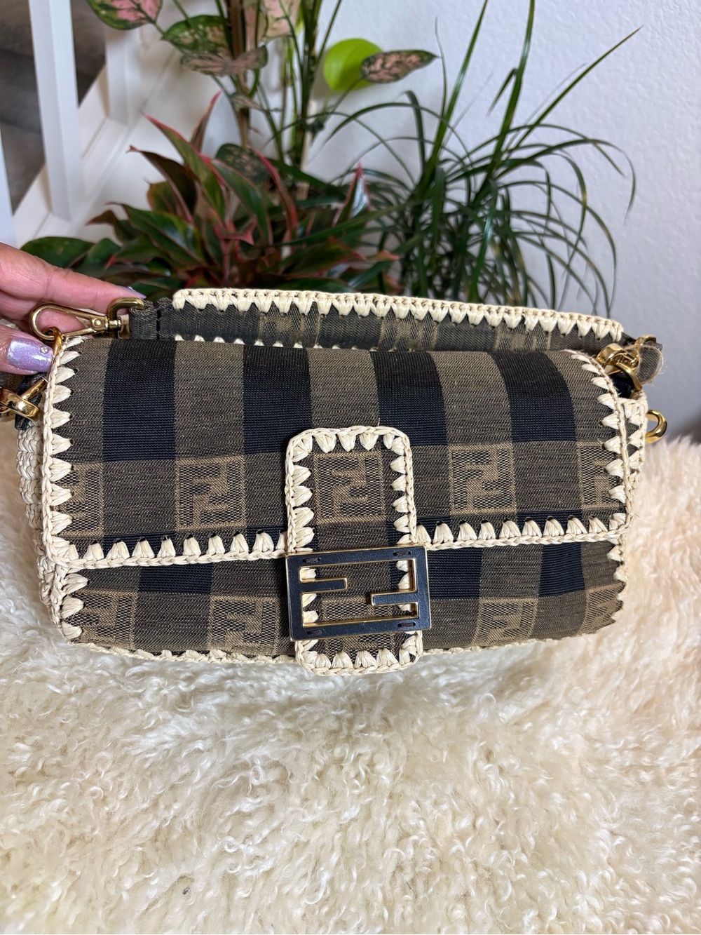FENDI Fabric Jacquard Raffia Straw Pequin Gingham Woven Baguette Beige Black - Picture 9 of 16